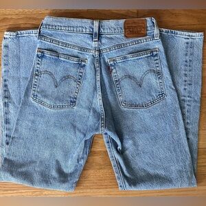 Levi's Women’s Wedgie Light wash Jeans